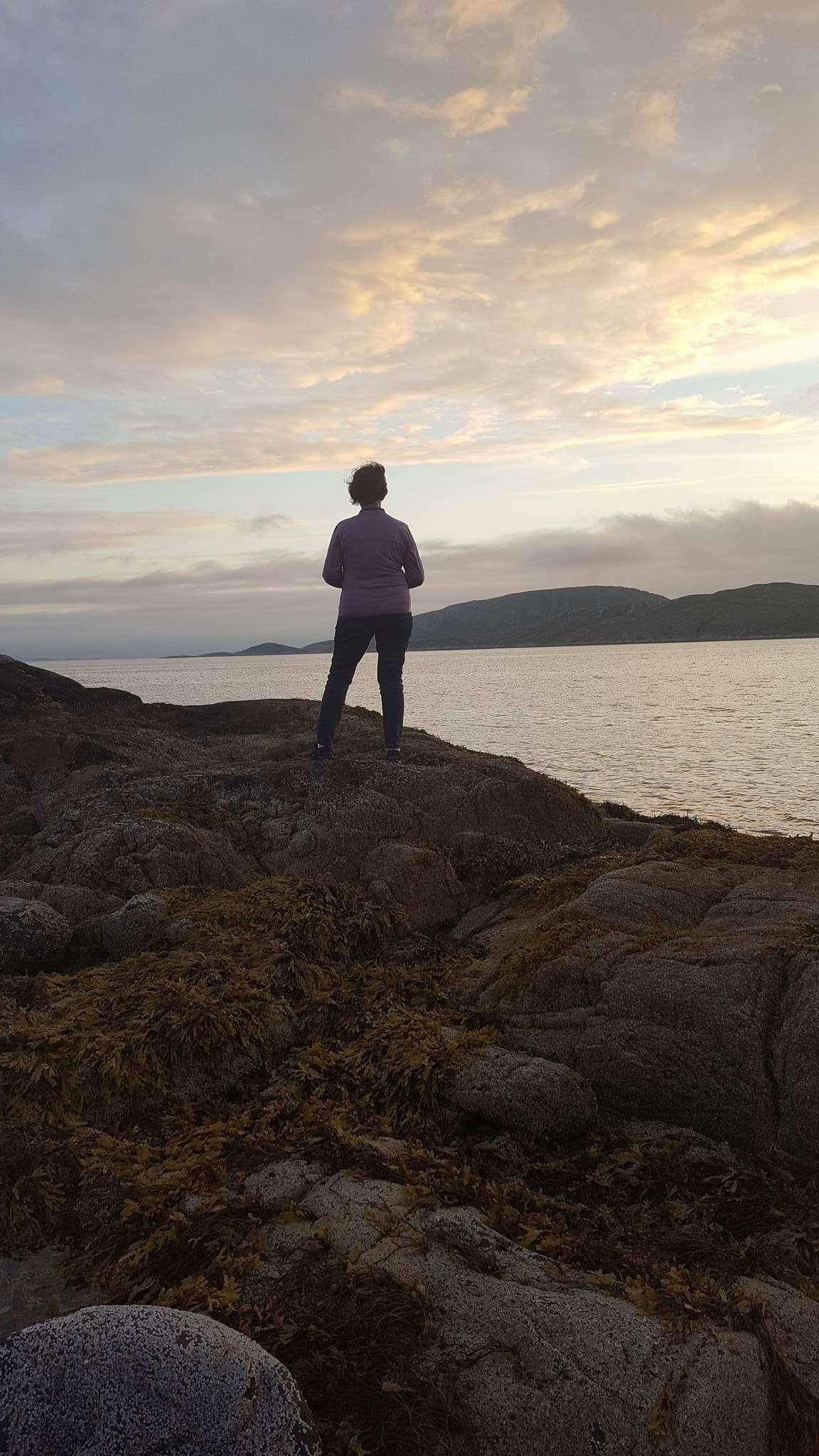 Oppvekst ut i øyan