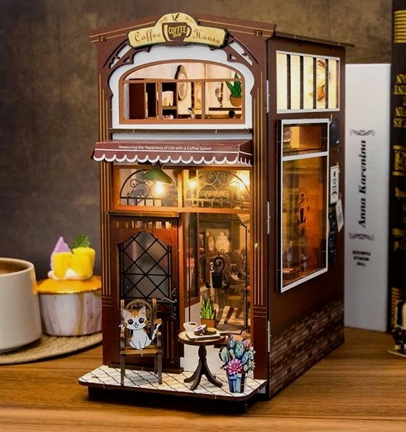 Book Nook Kafé