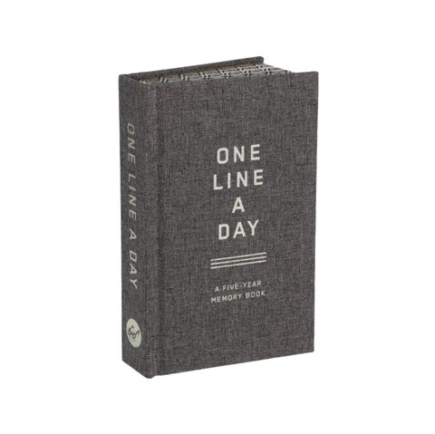 Charcoal Canvas One Line a Day - A Five-Year Memory Book