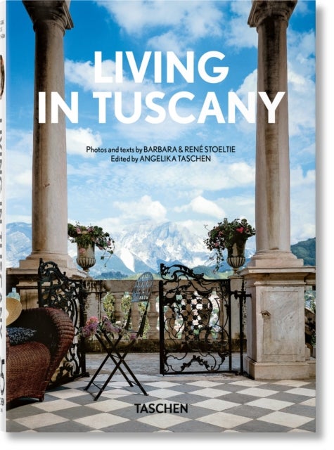 Living in Tuscany. 40th Ed. - 45th Ed.