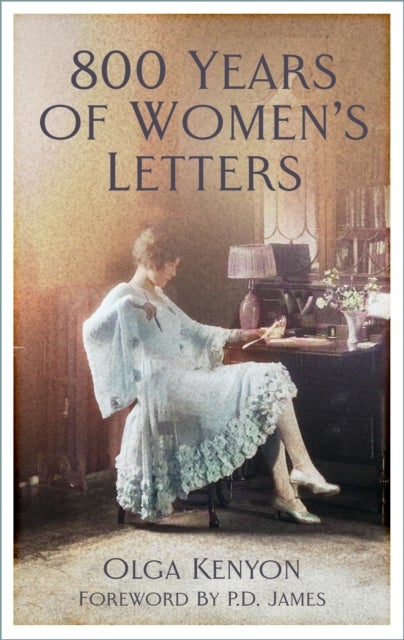 800 Years of Women''s Letters