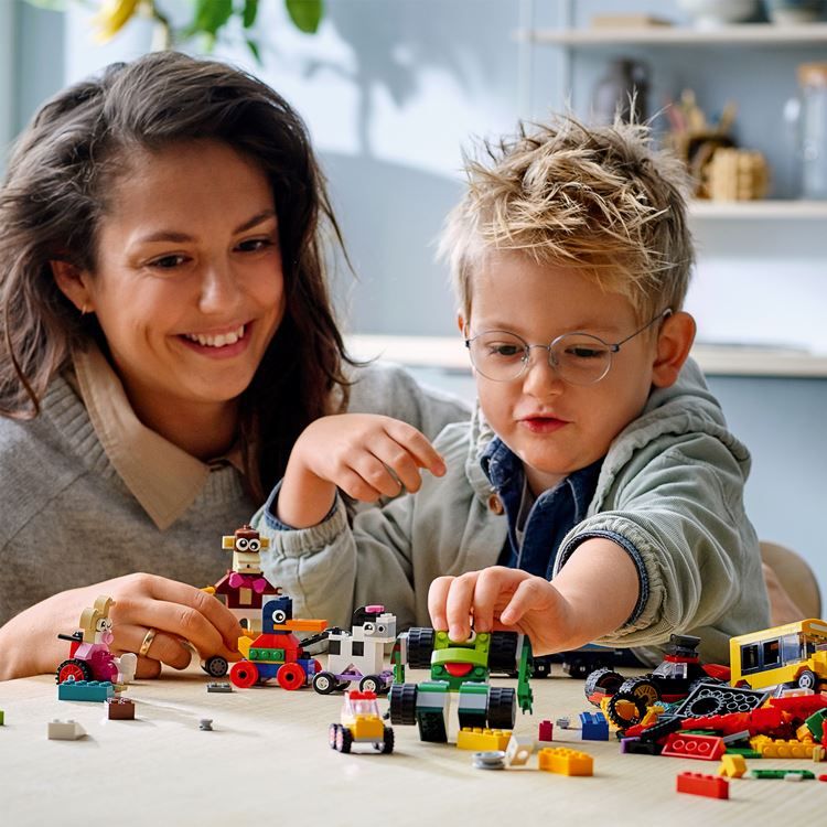 Lego Klosser og hjul 11014