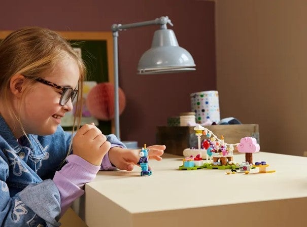 Lego Julian har bursdag 77046