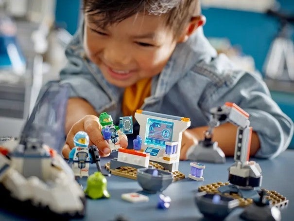 Lego Romskip og asteroidefunn 60429