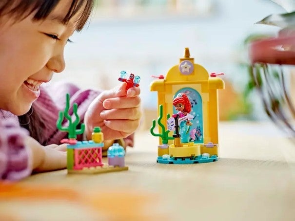 Lego Ariels musikkscene 43235