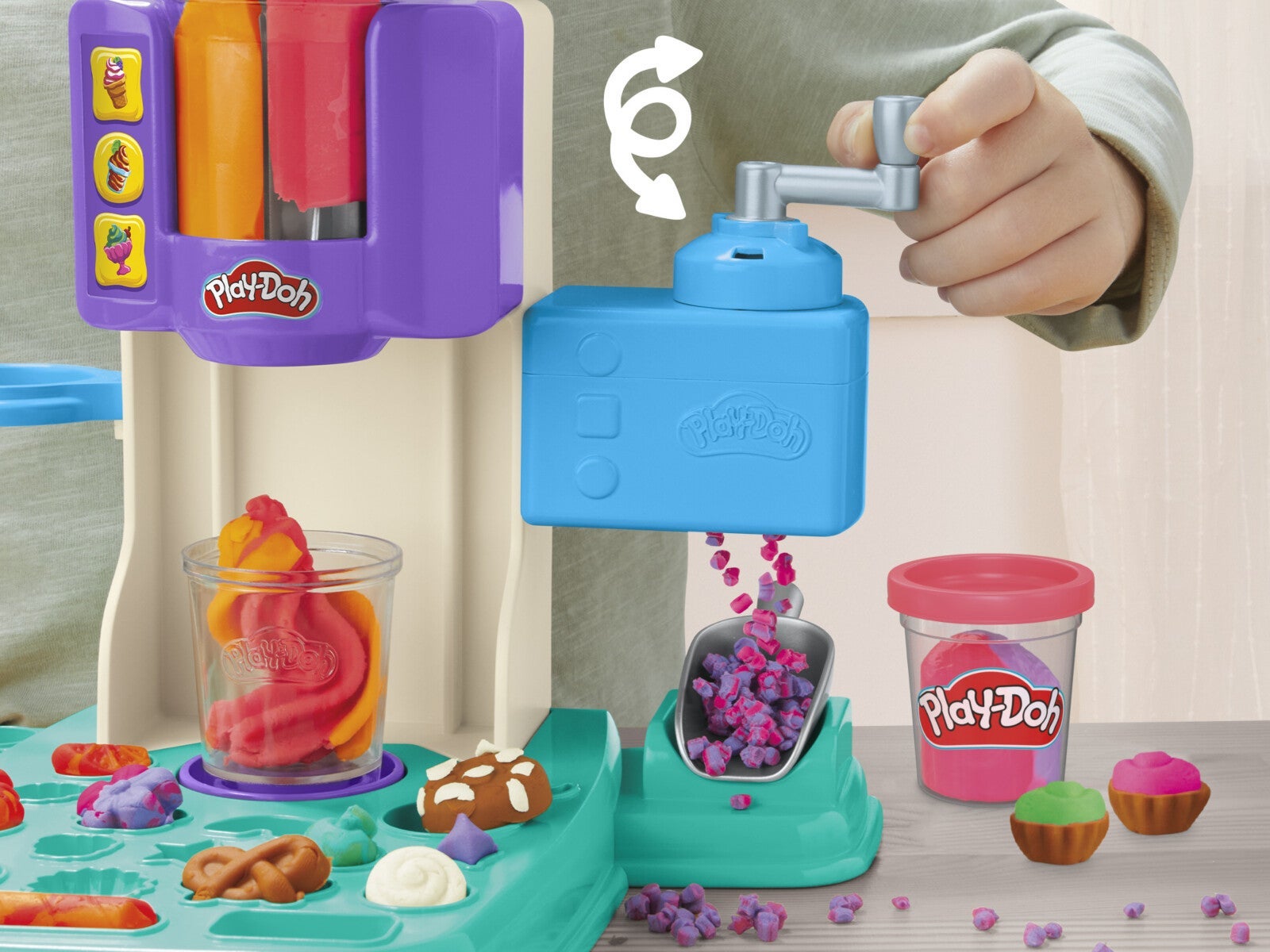 Play-Doh Kitchen Rainbow Ice Cream