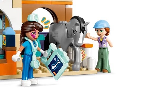 Lego Dyreklinikk med hest og kjæledyr 42651