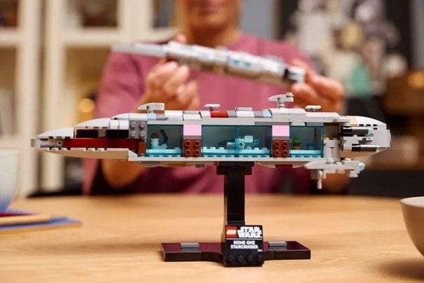 Lego Home One Starcruiser 75405