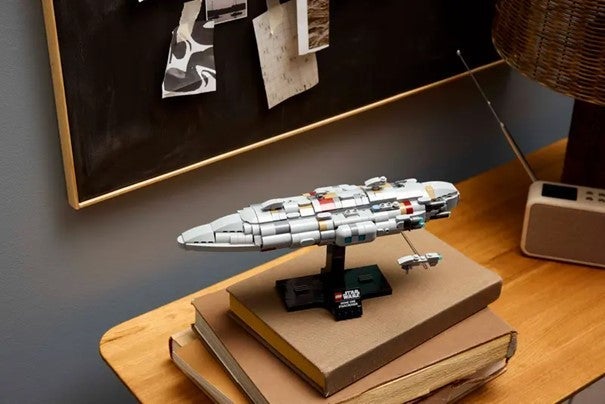 Lego Home One Starcruiser 75405