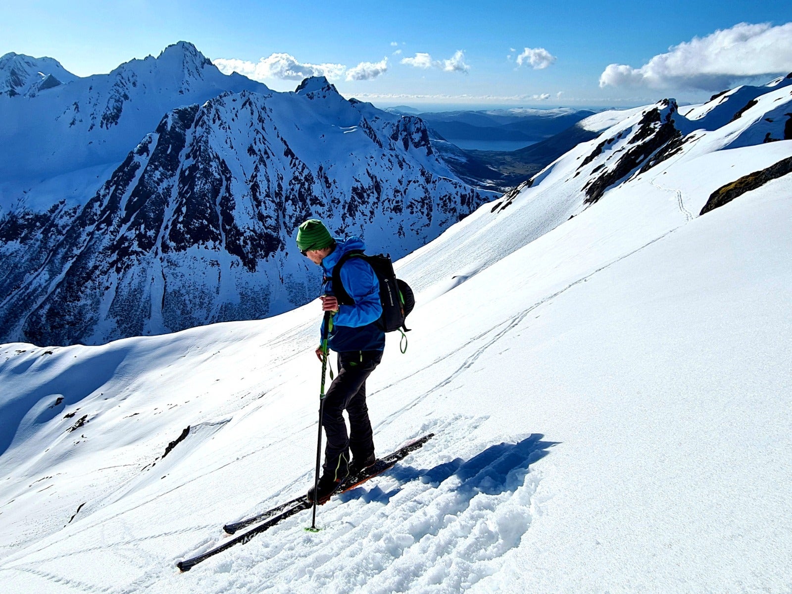 Skispor i Sunnmørsalpane