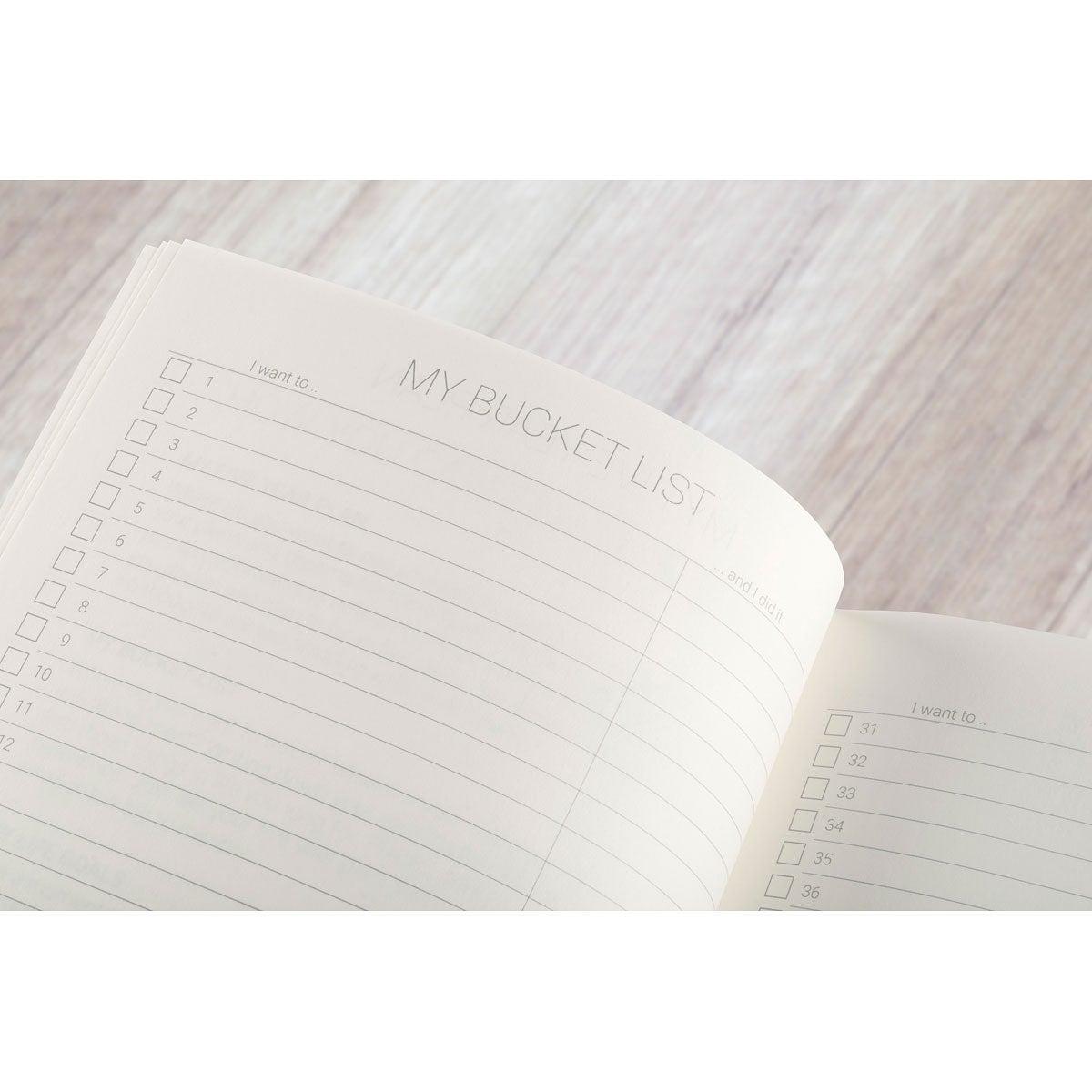 Dagbok Five Year Diary A5 Transparent black