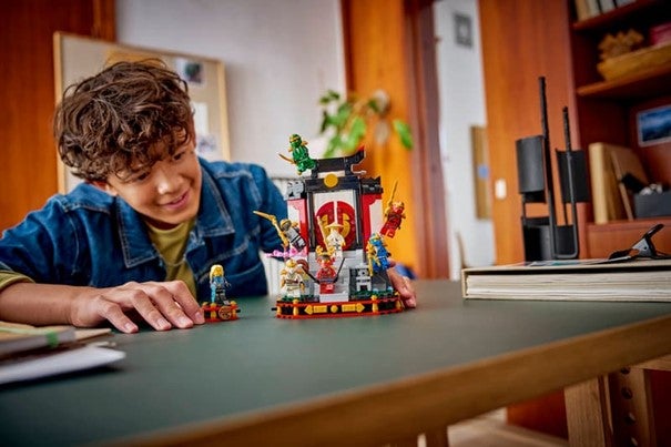 Lego 15-årsjubileumssett med ninja-figurer 71866
