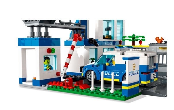 Lego Politistasjon 60316