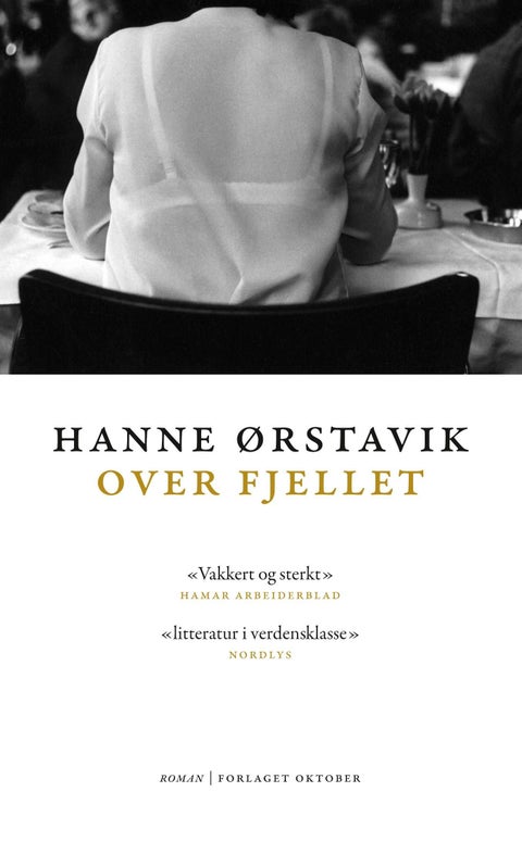Over fjellet - roman