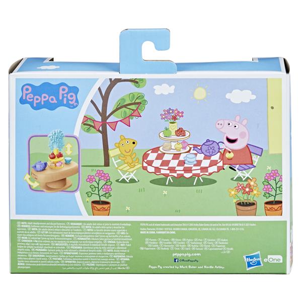 Tea time with Peppa