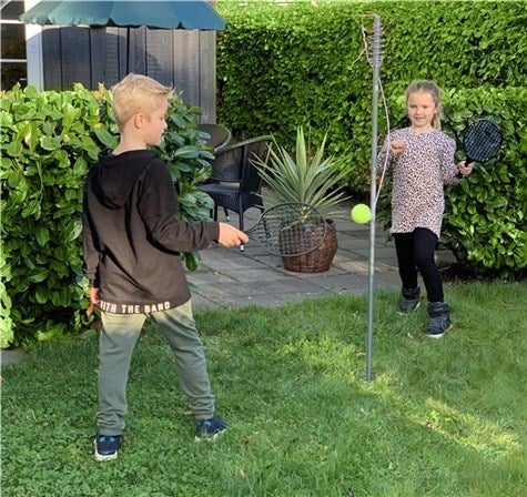 Pole Tennis Deluxe