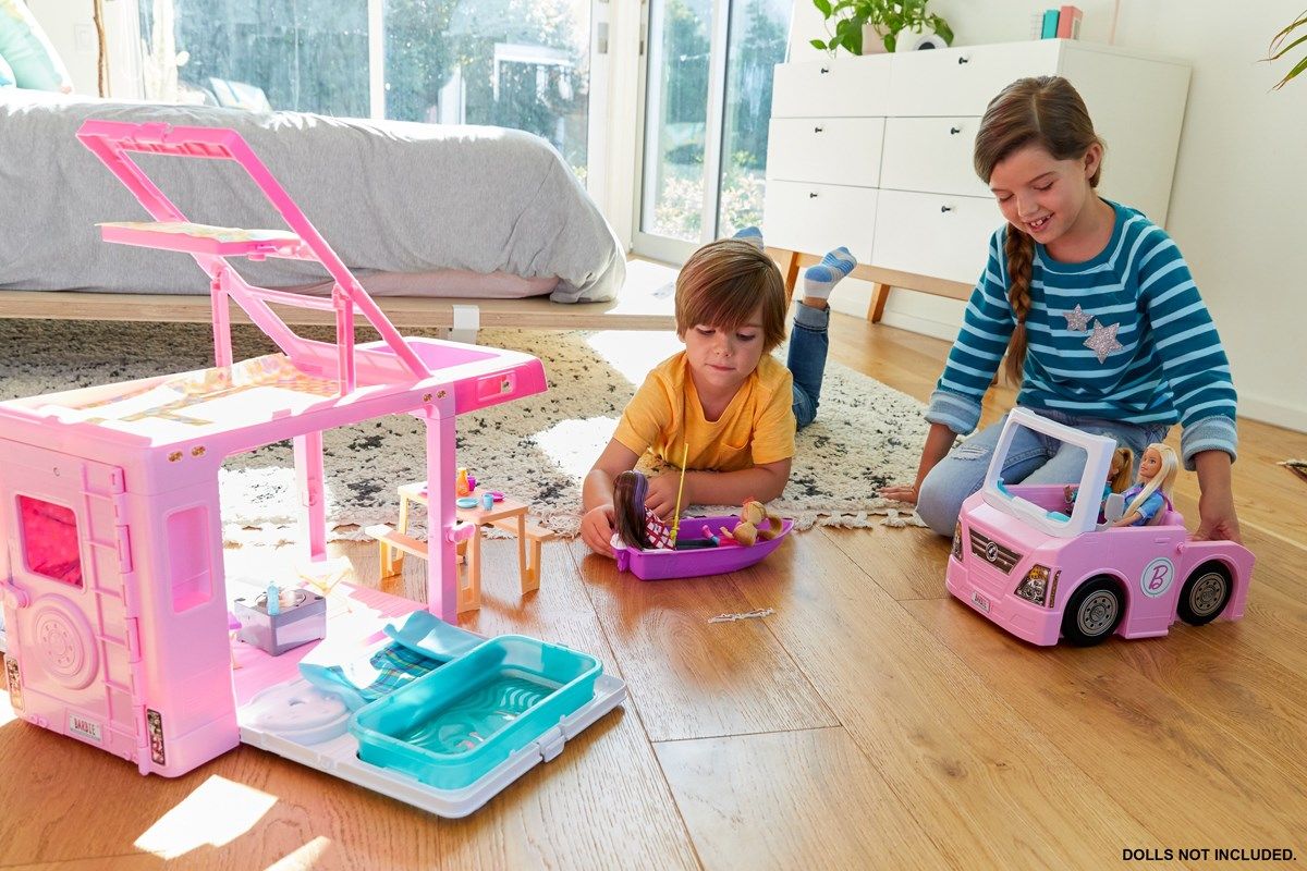 Barbie 3 i 1 campingvogn med tilbehør