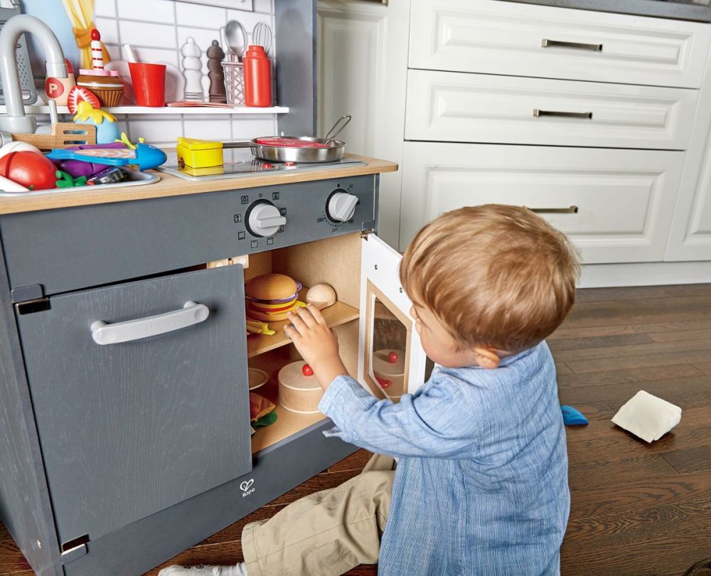 Hape kjøkken med lys og lyd