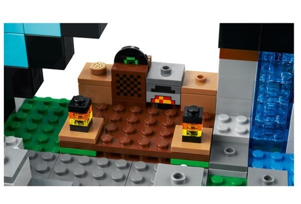 Lego Sverdets utpost 21244