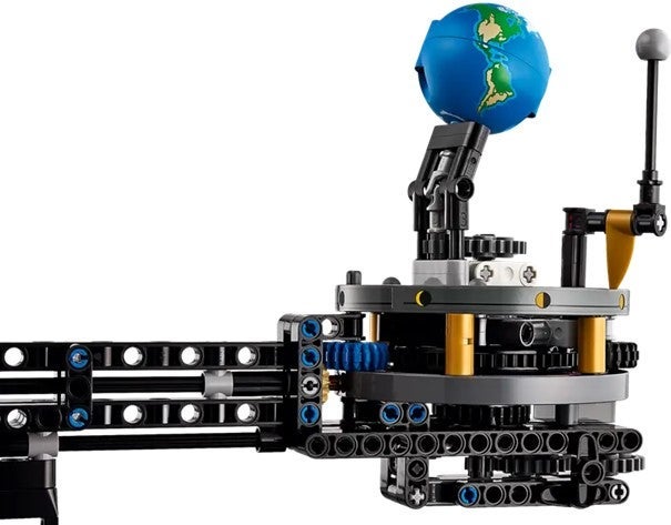 Lego Månens kretsløp rundt jorden 42179