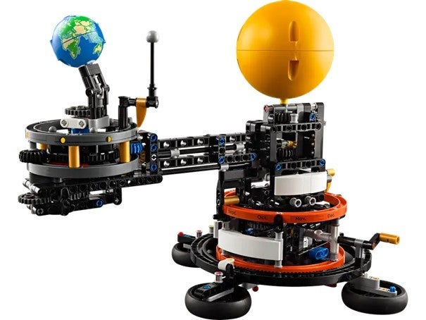 Lego Månens kretsløp rundt jorden 42179