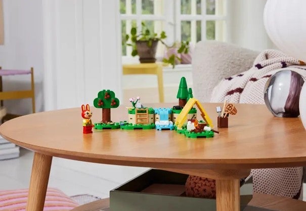 Lego Bunnie på telttur 77047