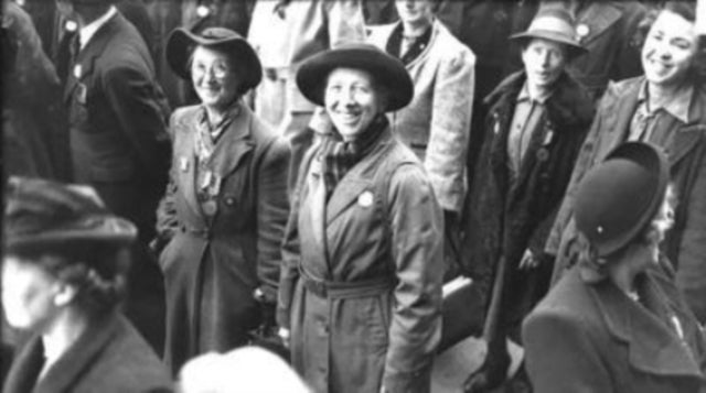 On Dangerous Ground - A Memoir of the Irish Revolution