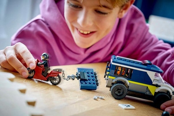 Lego Politibil for fangetransport 60479