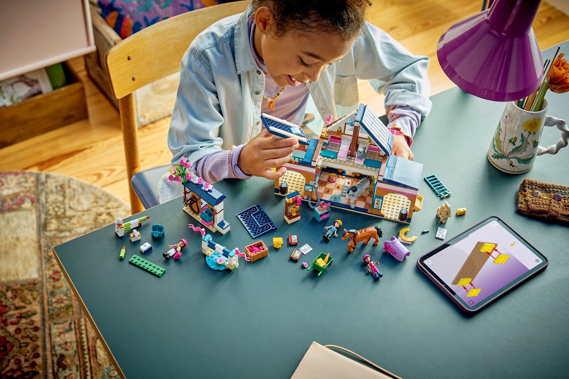 Lego Rideskole med stall 42688