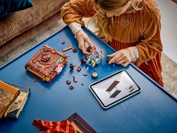 Lego Den glefsende Monsterboken om monstre 76449