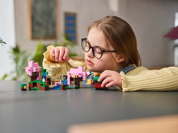 Lego Hage med kirsebærtrær 21260