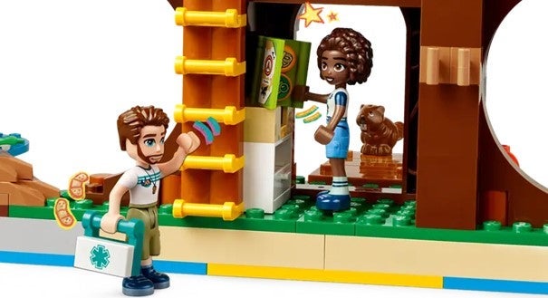 Lego Ferieleir med trehytte 42631