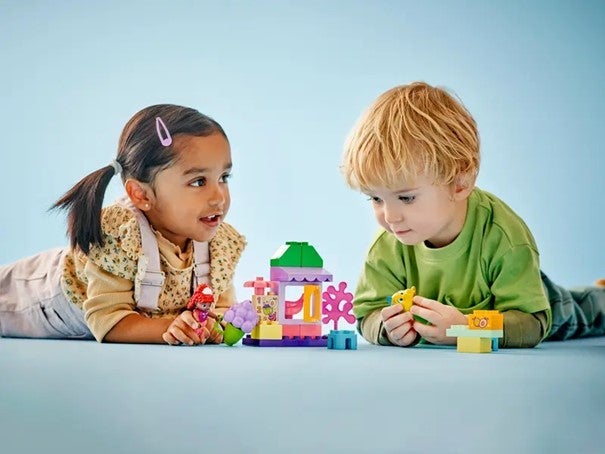 Lego Ariel og Flyndres kafébod 10420