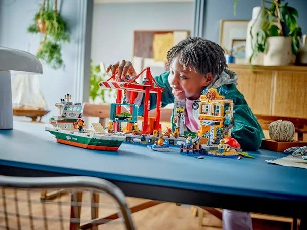Lego Havneområde med lasteskip 60422