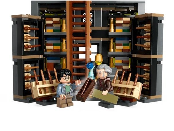 Lego Olivanders og Madam Malkins Gevanter 76439