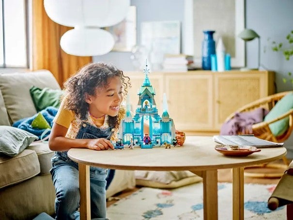 Lego Elsas ispalass 43244