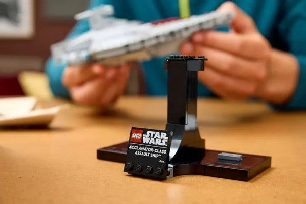 Lego Assault Ship i Acclamator-klassen 75404