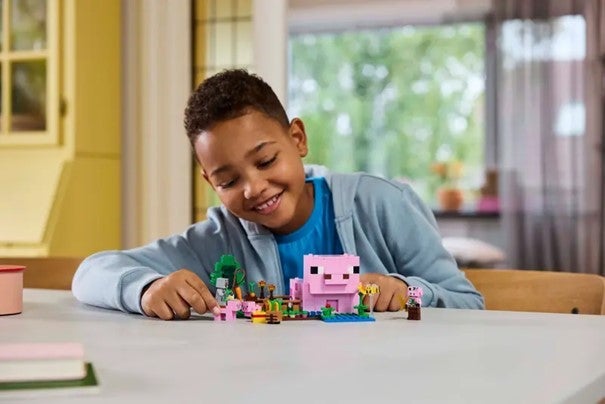 Lego Grisungens hus 21268