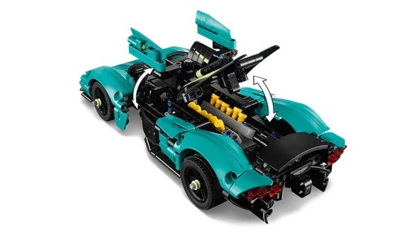 Lego Aston Martin Valkyrie 42208