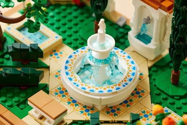 Lego Hage med fontene 10359