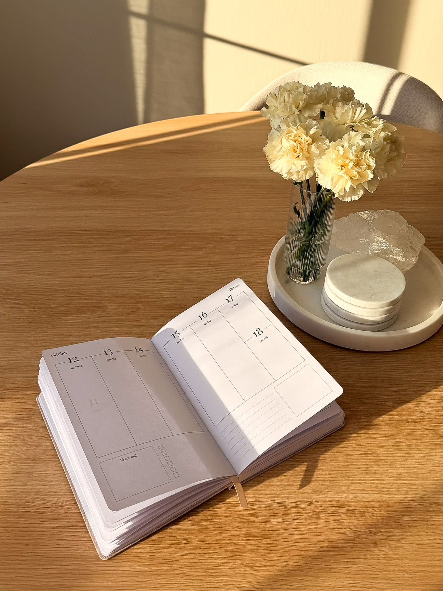 Studieplanlegger 26/27 Aveluna A5 Beige