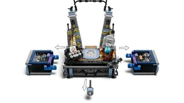 Lego Figur av Wednesday Addams 76780