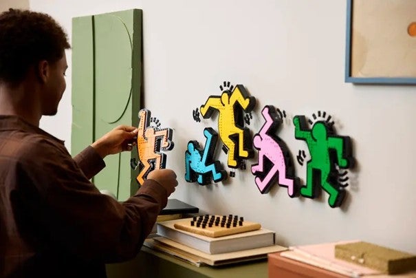 Lego Keith Harings dansende figurer 31216