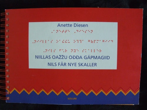Niillas oazzu odda gapmagiid = Nils får nye skaller