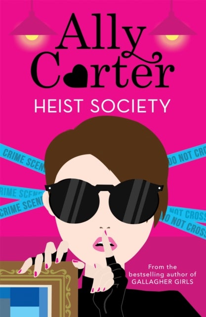 Heist Society: Heist Society - Book 1
