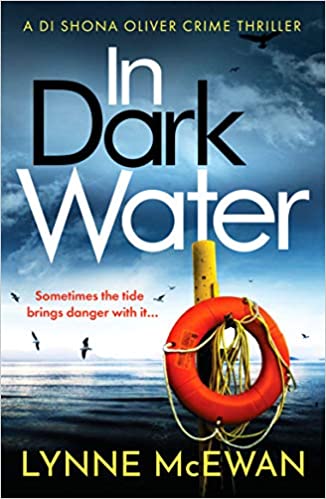 In Dark Water - A compulsive Scottish detective novel