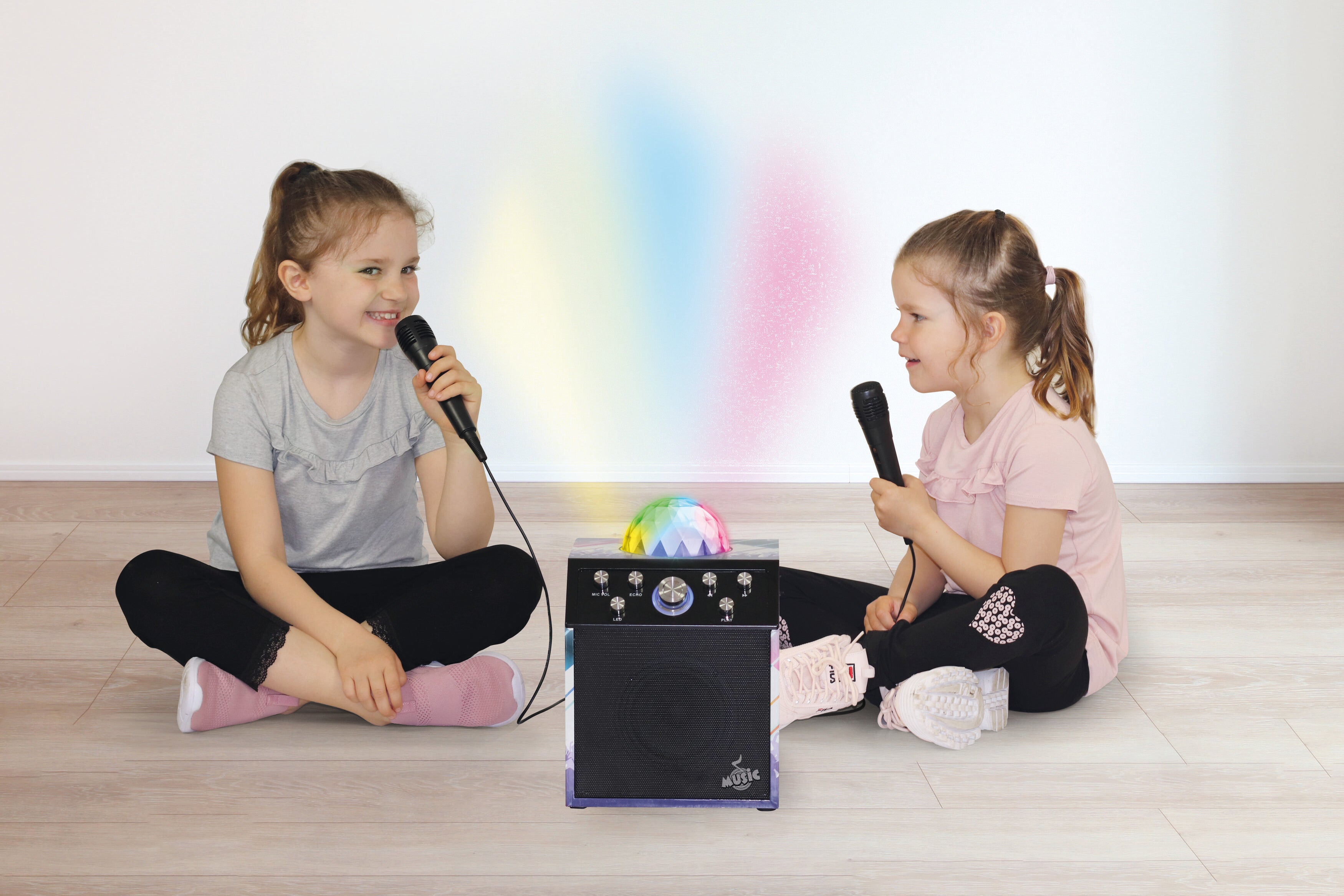 Musikk karaoke disco m/2 mikrofoner