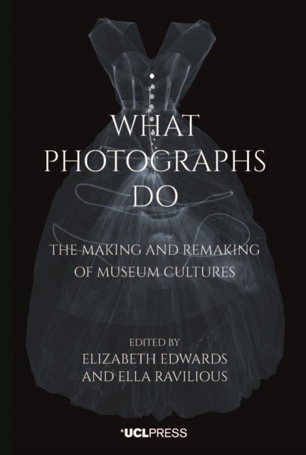 What Photographs Do