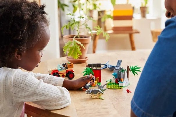 Lego Dyrereservat med dinosaurunger 76963