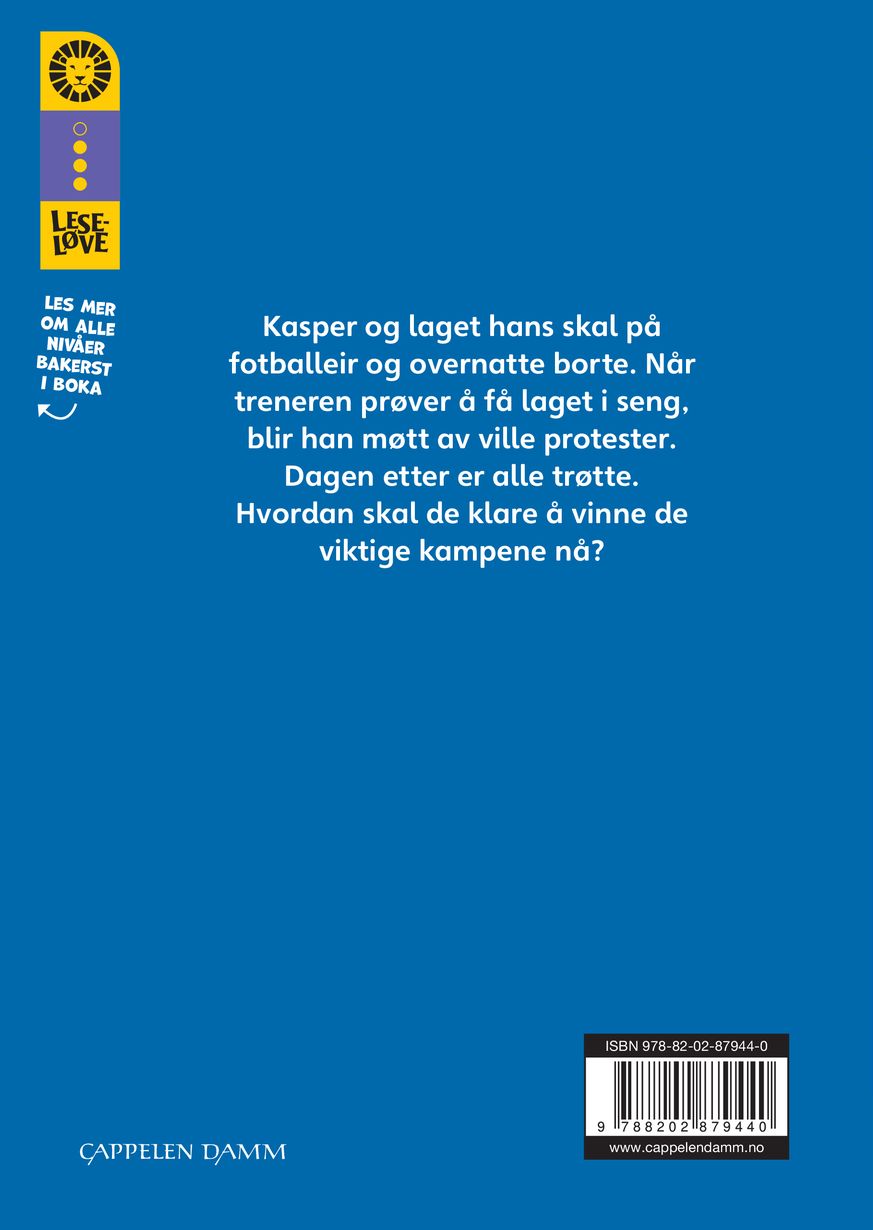 Kasper på fotballeir